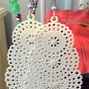 Lace-Inspired White Filigree Drop Earrings